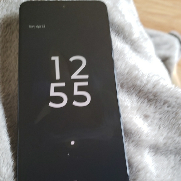 Moto G 72 Black Cell Phone With Monthly Prepaid Service